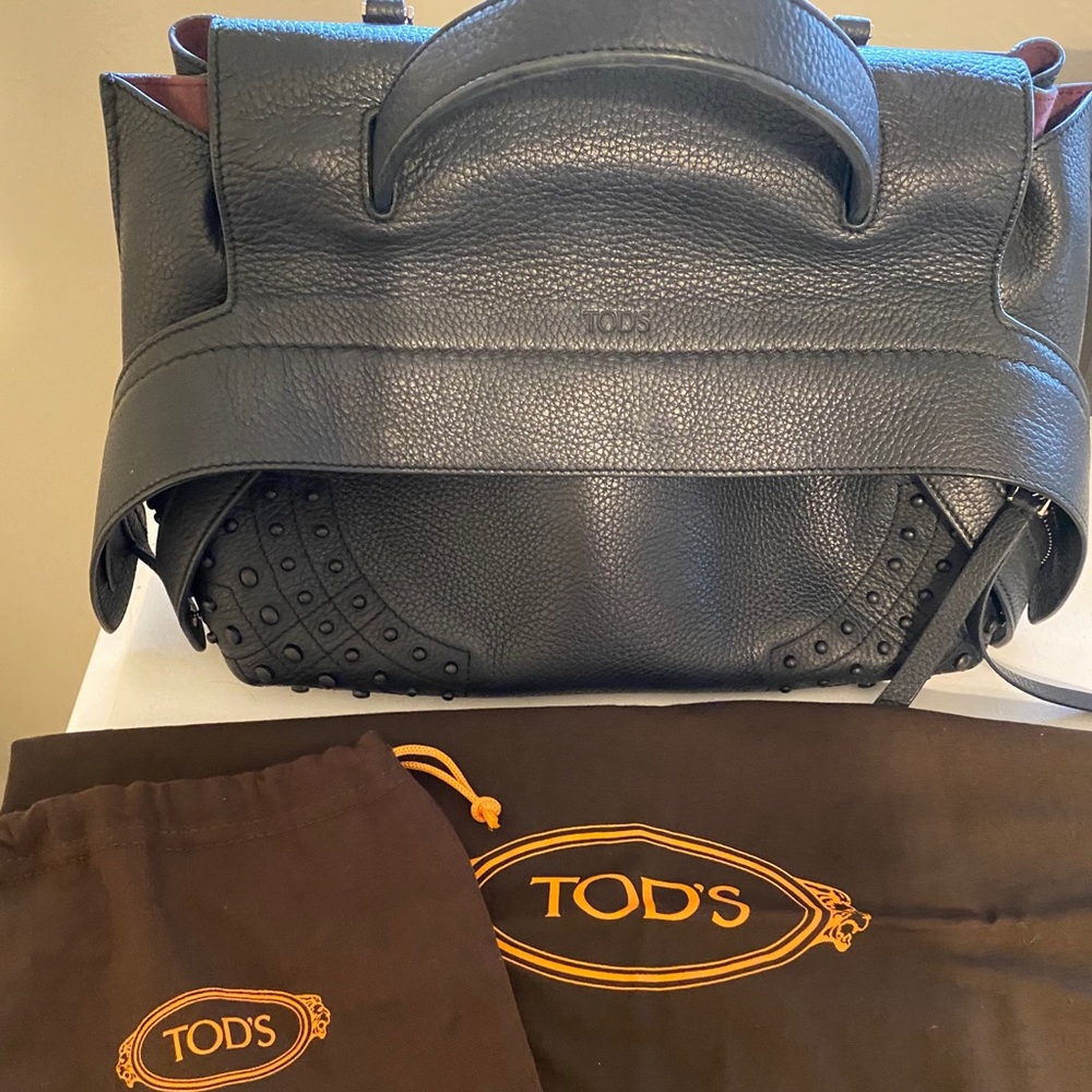 Tod’s Wave studded handbag